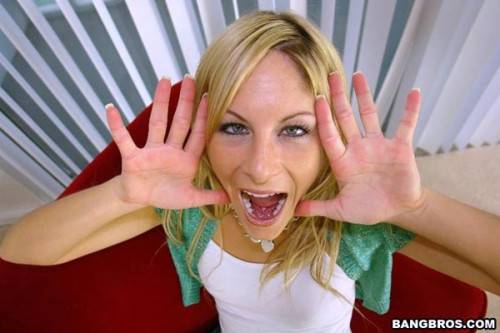 Bratty Blonde Courtney Simpson In Jeans Skirt Strips And Plays With Guy Bulge on nudepicso.com