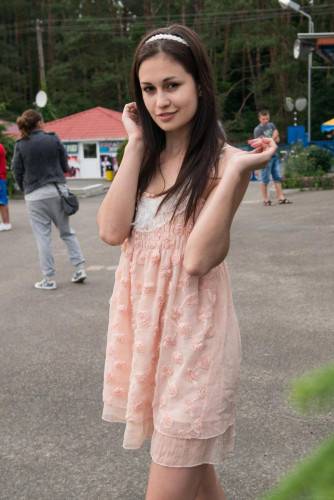 Elegant And Graceful Teen Brunette Lilian A Exposes Her Creamy Bod Outdoors on nudepicso.com