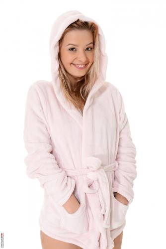 Gorgeous Busty Blonde Anna Tatu Poses In Her Bath Robe As Well As Without It on nudepicso.com