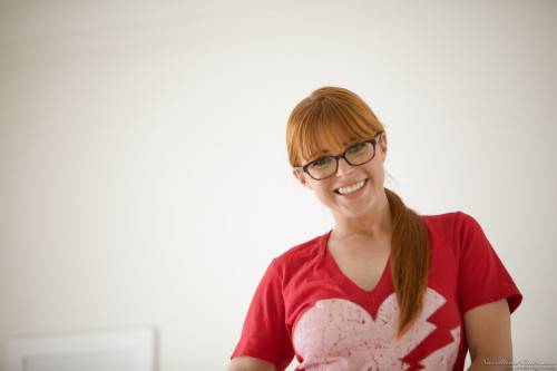 Excellent american pornstar Penny Pax baring big boobs and butt - Usa on nudepicso.com