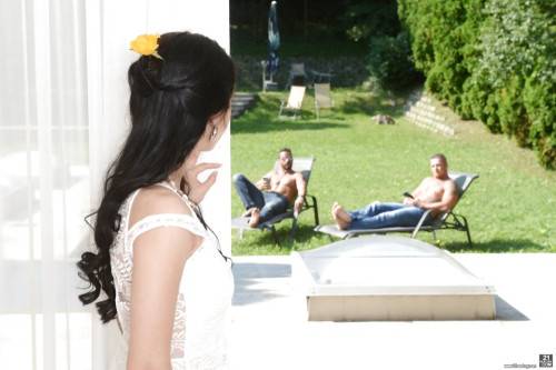 Luscious russian young Crystal Greenvelle in skirt in amazing DP outdoor - Russia on nudepicso.com