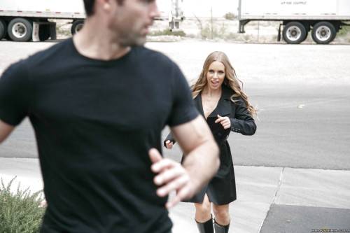 Stunning american pornstar Nicole Aniston rammed by big rod after good blowjob outside - Usa on nudepicso.com