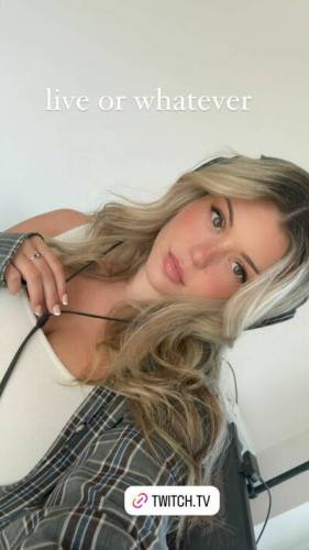 Brookeabb fvckbrooke on nudepicso.com