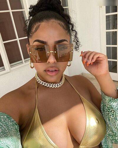 Jordynwoods on nudepicso.com