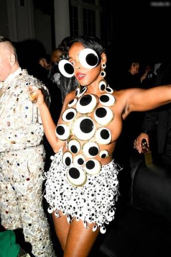 Janellemonae screamadelica on nudepicso.com