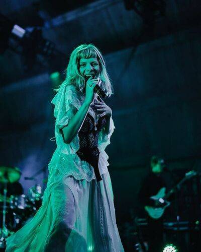 Auroramusic singer on nudepicso.com