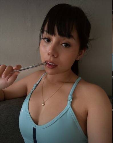 Cutee.kiki yourasiankiki on nudepicso.com